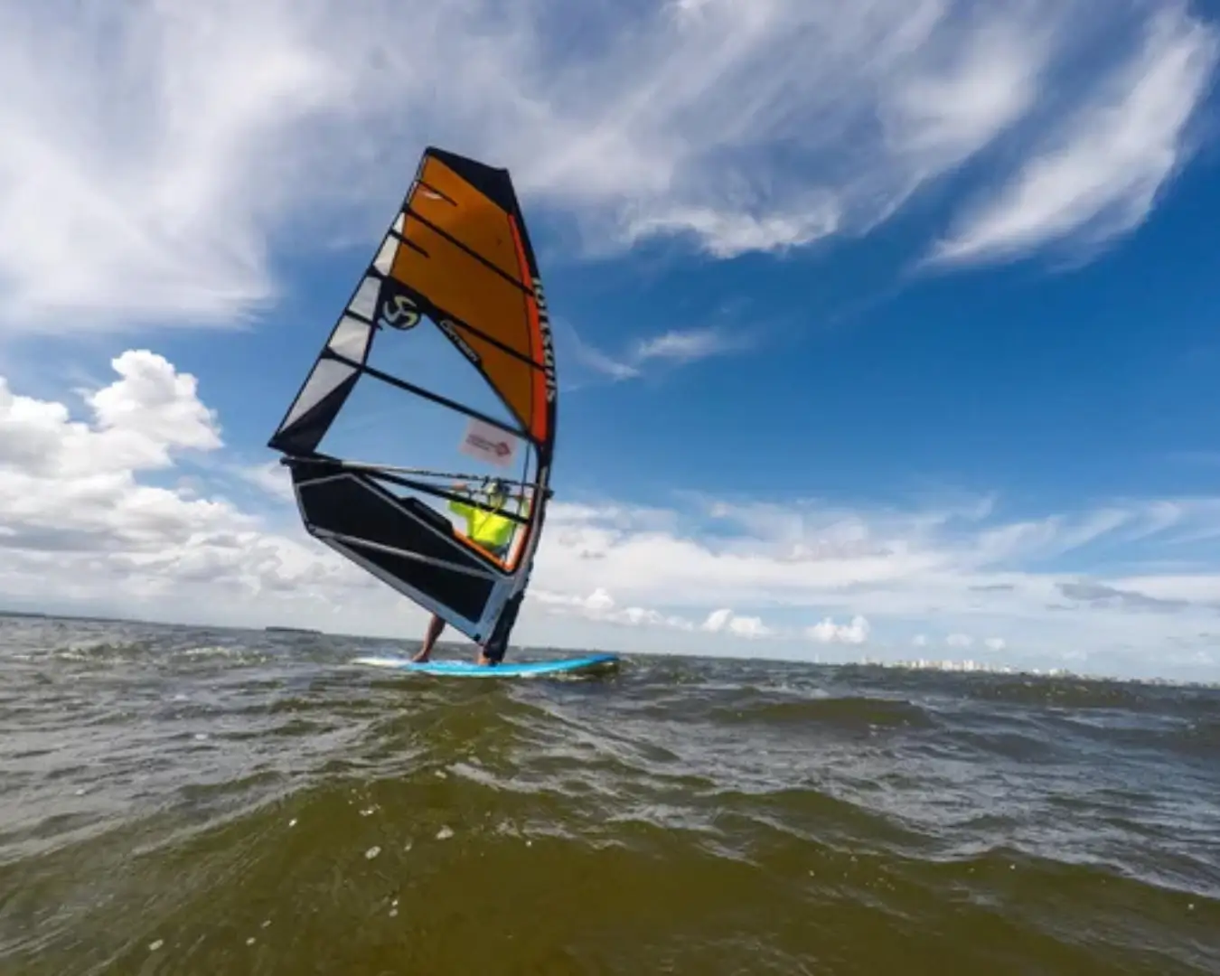 windsurf
